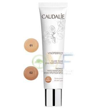 Caudalie Linea Vinoperfect Fluido Colorato Pelle Perfetta SPF20 01 Light 40 ml